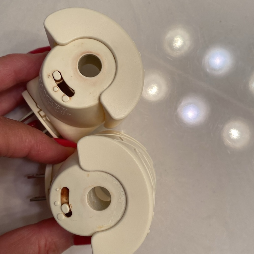 Yankee candle diffuser plug in - Picture 3 of 4